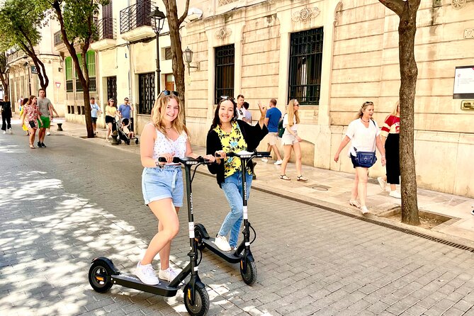 1.5 H Electric Kick-Scooter Tour - Sa Llotja and Gothic design
