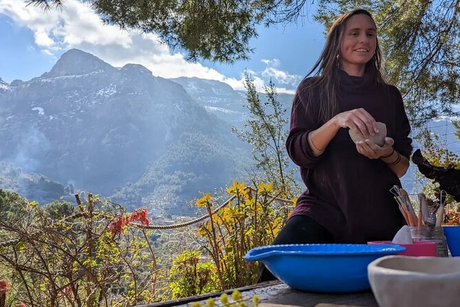 2-Hour Small Group Ceramic Workshop in a Natural Environment - A small group makes a real difference