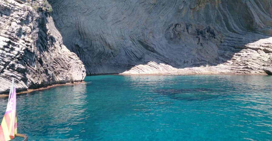 3hr Sunset Trip Drinks, Tapas SUP, Snorkel - A relaxed way to see Alcudia Bay at sunset