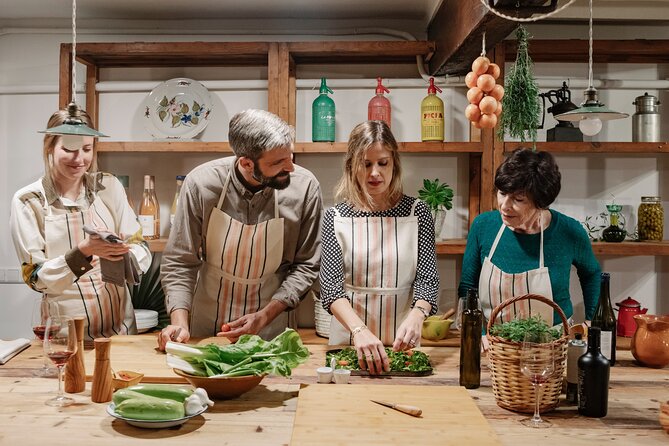 4-Hour Market Visit and Traditional Cooking Workshop in Palma - Who will enjoy this most