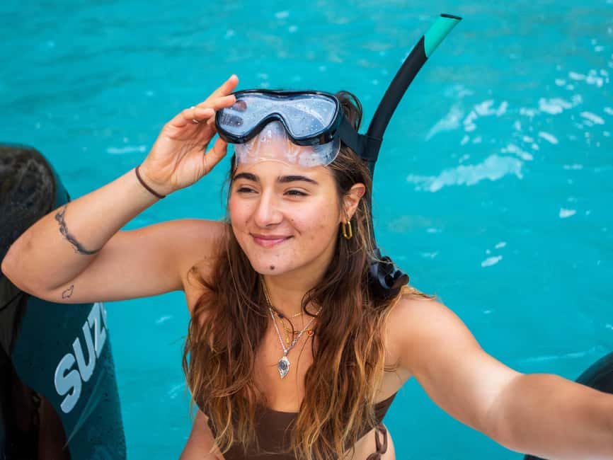 Alcudia: 2-Hour Sightseeing Speedboat Tour with Snorkeling - Music, speed, and the social side of the ride