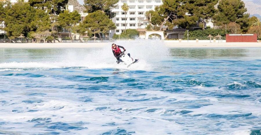 Alcudia: 30-Minute Jet Ski Adventure for Beginners & Photos - The briefing makes the first ride less intimidating