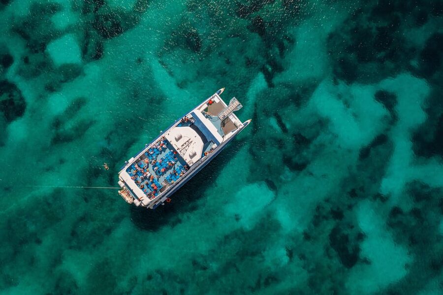Alcudia: Boat Trip to Coll Baix - The first 40 minutes: pickups and bay views