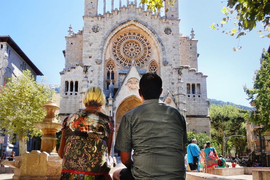 Alcudia/Marratxi: Valldemossa & Soller Tour by Tram & Bus - Why this route works so well in Mallorca