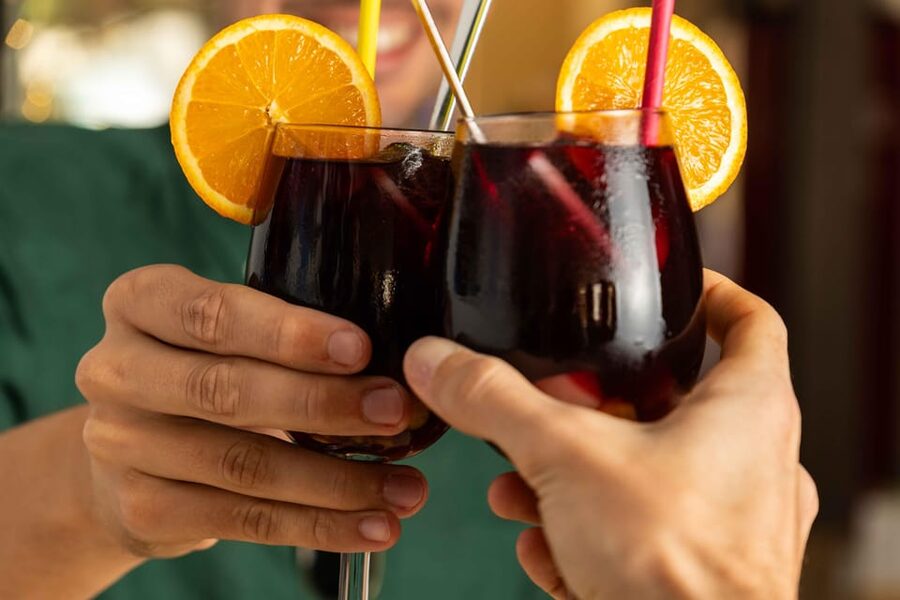 Alcudia: Self-Guided Gourmet Tapas and Wine Tour - Practical details before you book
