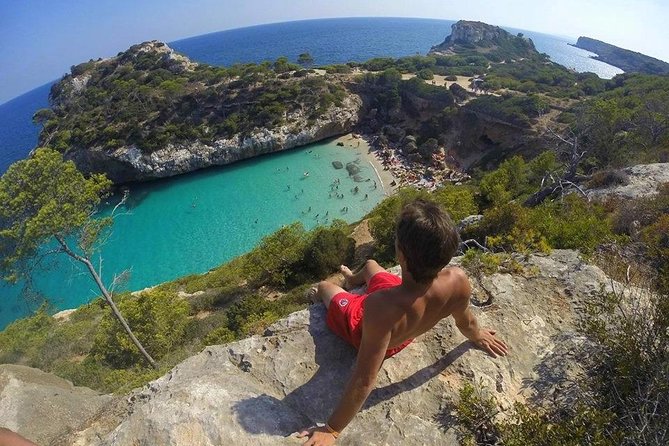 Beach Tours Mallorca. The Happy Vans. - The supermarket stop and picnic with a sea view