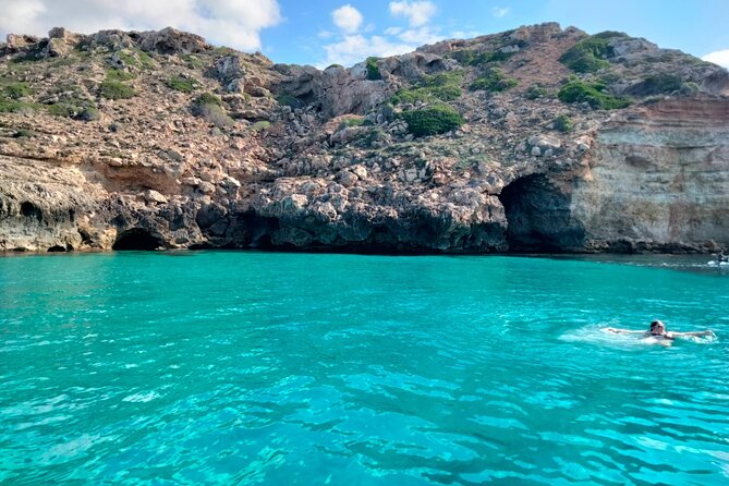 Boat Tour 2 hour in Palma Bay - The swim stop in the nature reserve