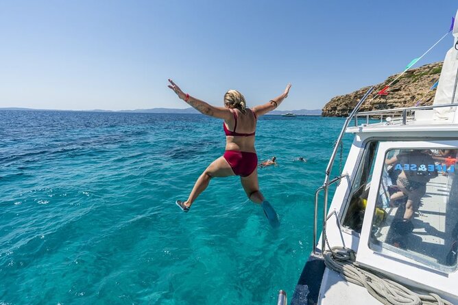 Boat Tour 2 hour in Palma Bay - Family suitability and swimming safety
