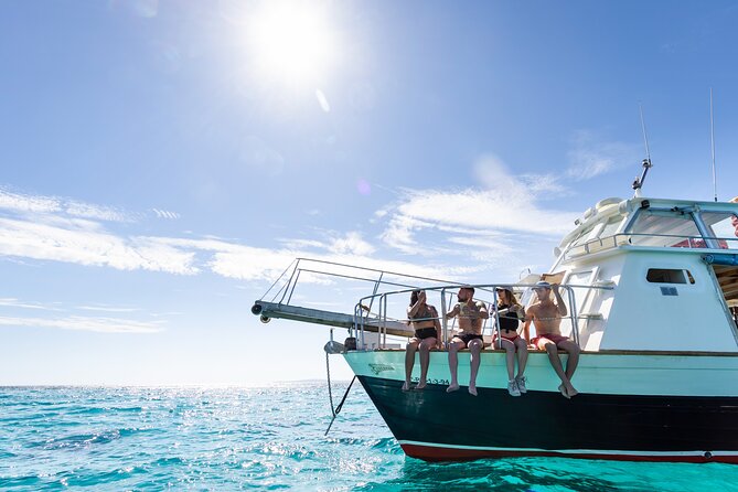 Boat Tour 2 hour in Palma Bay - Boarding the Superman and finding your place