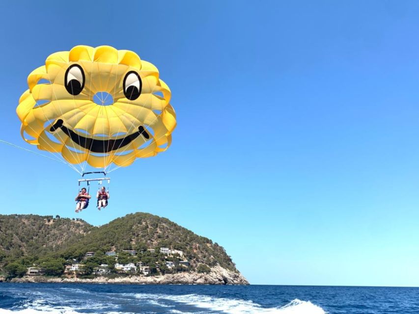 Cala Bona: Parasailing Experience - Ten minutes above Mallorca