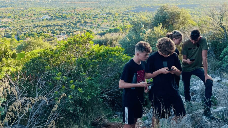Cala Millor: "Cavemen", cave on a mountain,fun game and hike - Key points to know before you go