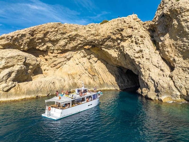 Cala Rajada: Boat Excursion with Drinks and Food - Should you book the Cala Ratjada boat excursion?