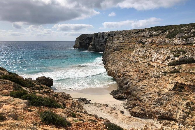 Cala Romantica Water Cave Adventure - The optional abseil into the sea