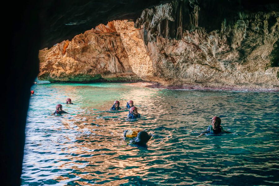 Cala Varques: Guided Sea Caves Kayak & Snorkeling Expedition - Key points at a glance