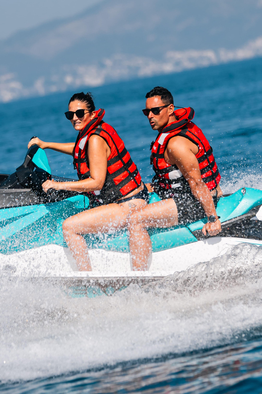 Calanova: Doble Jet Ski excursion with guide - The value of the $215 group price