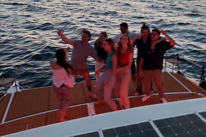 Catamaran Mallorca Eco Experience - Illetas: the first stop for a swim