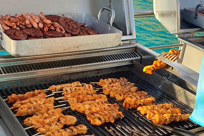 Catamaran with BBQ in the Bay of Palma - Sailing from S’Arenal toward the nature reserve