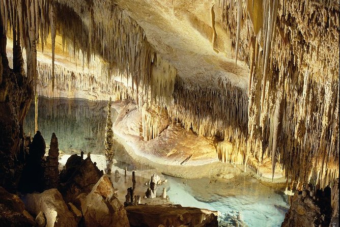 Caves of Drach Half-Day Tour with Boat Trip and Music Concert - What this Mallorca cave tour really offers