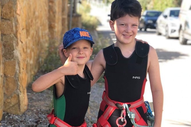Coasteering in South Mallorca with Transfers - The first jumps build confidence