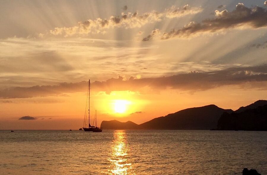 From Andratx: Formula Sunset Driving Tour - From Paguera to the coast near Malgratz