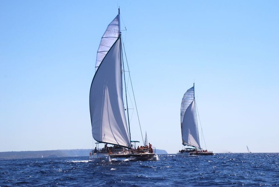 From Palma de Mallorca: Boat Cruise to Illetes - A relaxed sail along Mallorca’s south coast