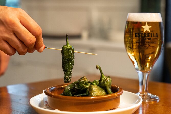 Gourmet Tapas and Wine Tour in Palma de Mallorca - Finishing near Plaça de la Reina