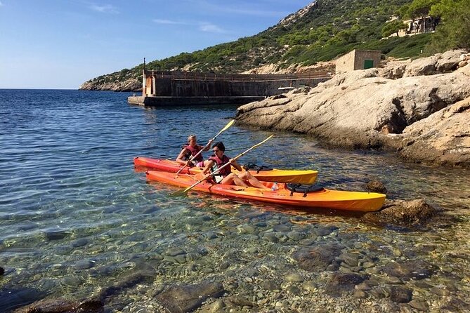 Guided Kayak Tour from Sant Elm to Sa Dragonera - Getting ready for the paddle
