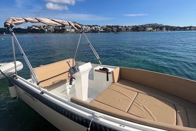 License free boat rental around the coast of santa ponsa - Is Two Hours Enough?