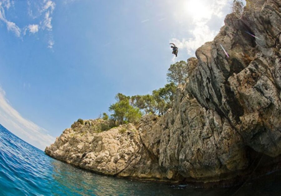 Mallorca: 4-Hour Cliff Jumping Adventure - The activity includes much more than jumping