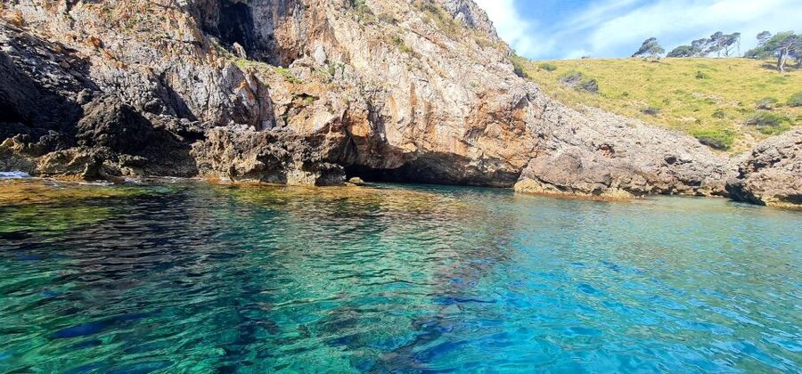 Mallorca Alcudia: Jack Sparrow Cave Jet Ski Tour - Practical preparation for the port