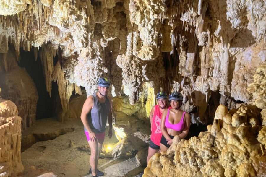 Mallorca: Beach Inside the Cave Tour - Booking flexibility and practical limits