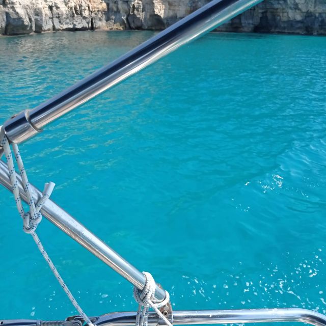 Mallorca: Cala Vella Boat Tour with Swiming, Food, & Drinks - Who will enjoy this boat trip most