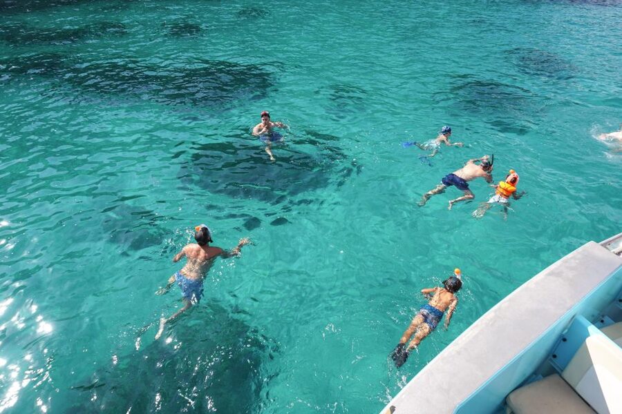 Mallorca: Catamaran Coastal Cruise with Lunch - What the $54 price really includes