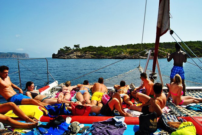 Mallorca Catamaran Tour in the Bay of Pollensa - The first hours across Pollensa Bay