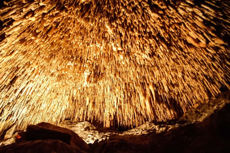 Mallorca: Caves of Drach Tour from the North with Boat Trip - The pearl workshop stop in Manacor