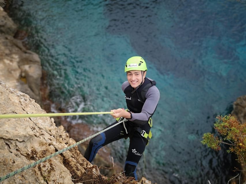 Mallorca: coasteering South - DWS at sea level, with no rope