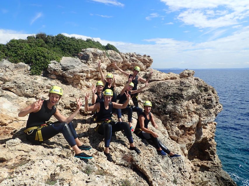 Mallorca: coasteering South - The 10-meter abseil and the zipline