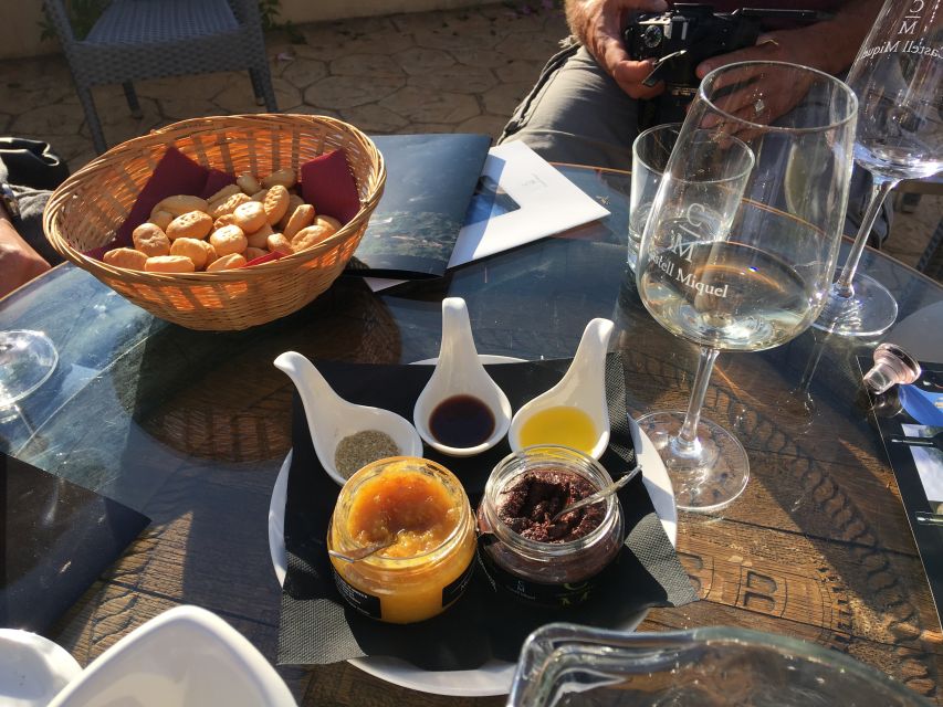 Mallorca: Dinner Experience with the Famous "Paella Man" - What the three-hour schedule means for your evening