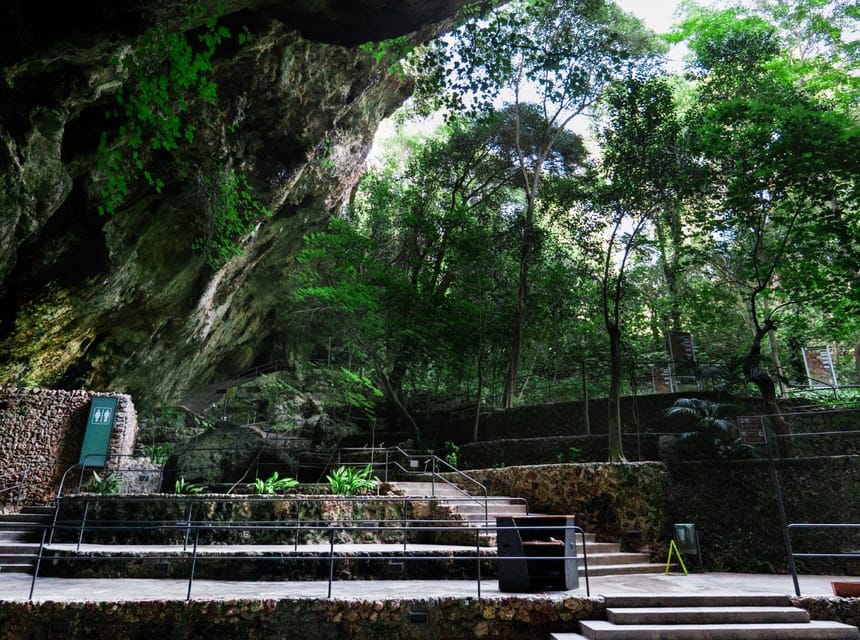 Mallorca: Drach Caves, Lake Martel, & Pearl Factory Day Trip - Lake Martel and the underground concert