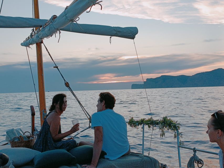Mallorca: Eco charter experience - Snorkeling, paddle surf, and the sea scooter