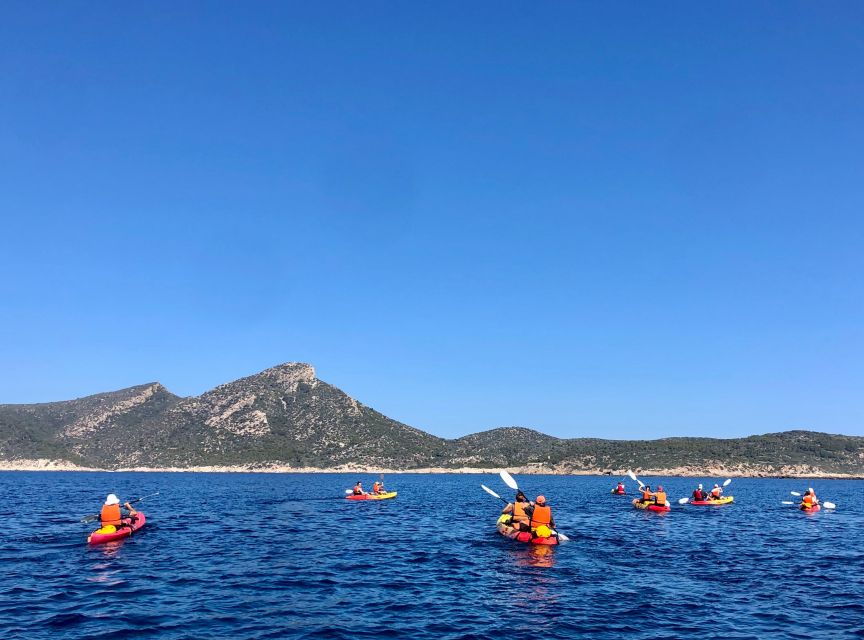 Mallorca: Explore the Island Dragonera with the kayak - Safety support for first-time kayakers