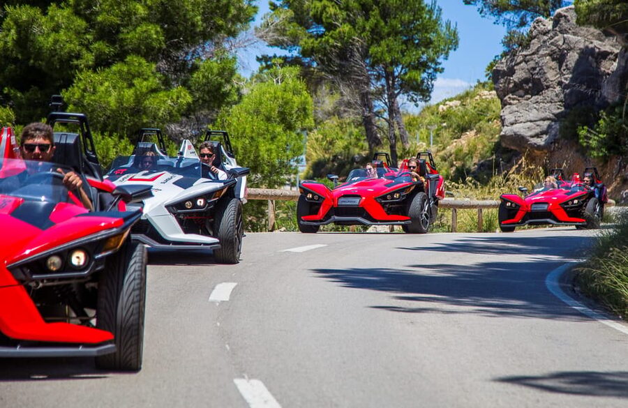 Mallorca: Formula Car and Buggy combo tour - Two vehicles, one compact Mallorca outing