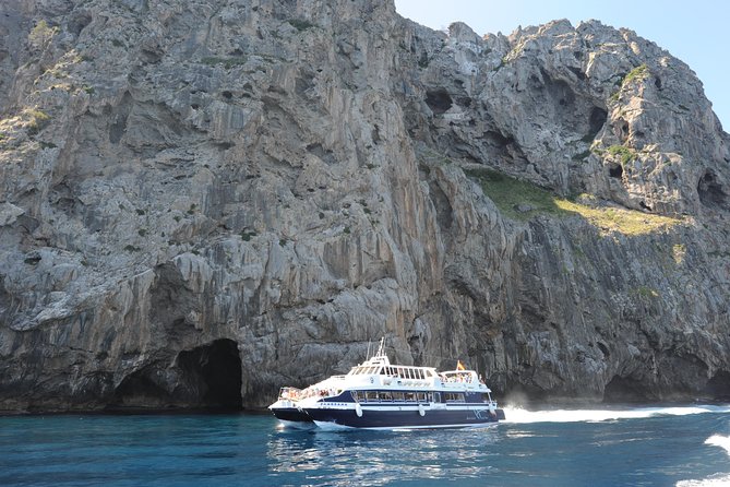 Mallorca in One Day Sightseeing Tour with Boat Ride and Vintage Train - The Torrent de Pareis and Sa Calobra beach