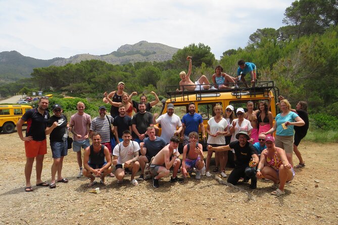 Mallorca: Kayaking, Sea Cave, Cliff Jumping & Snorkel Tour - Picnic, photos, and the final return
