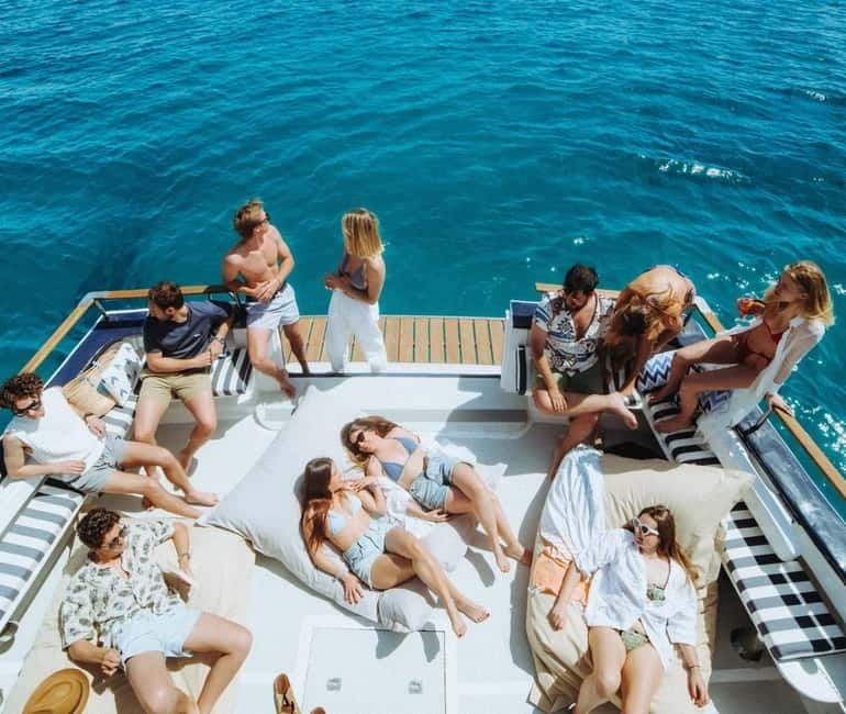 Mallorca: Palma Boat Tour & Snorkeling with Drink Included - Should You Book the Super Delfin Verde?