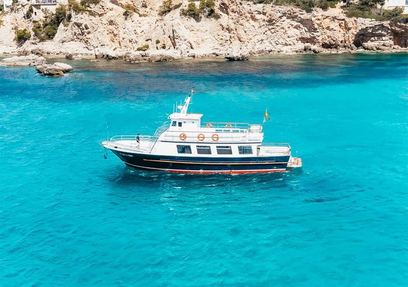 Mallorca: Palma Boat Tour & Snorkeling with Drink Included - The 70-Minute Stop for Swimming and Snorkeling