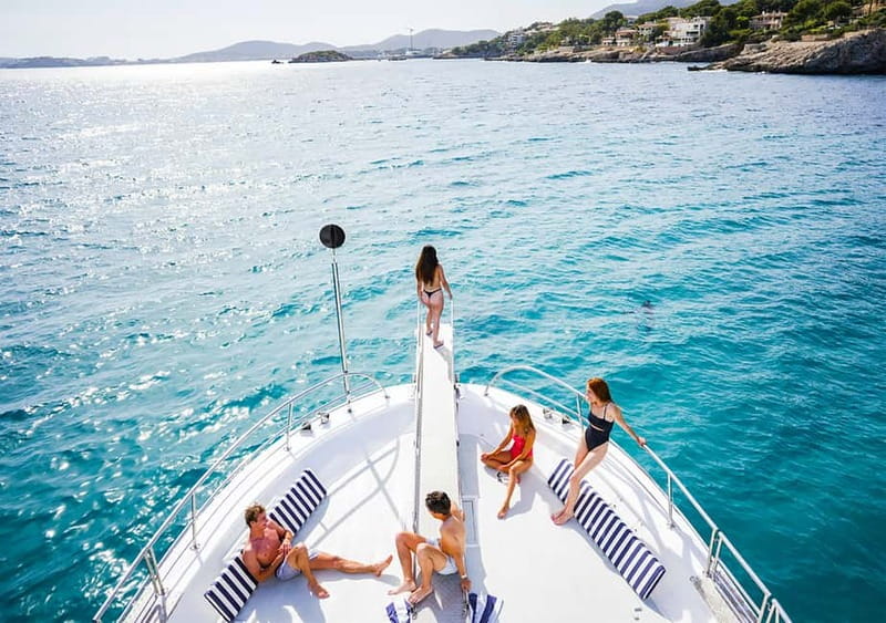 Mallorca: Palma Boat Tour & Snorkeling with Drink Included - What the Super Delfin Verde Feels Like