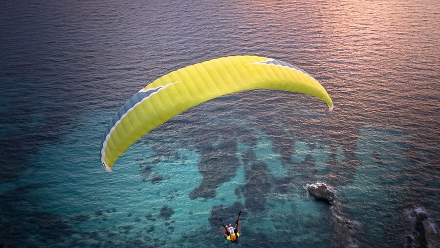Mallorca: Paramotor Flight - Basic - Languages, Booking Flexibility, and Practical Planning