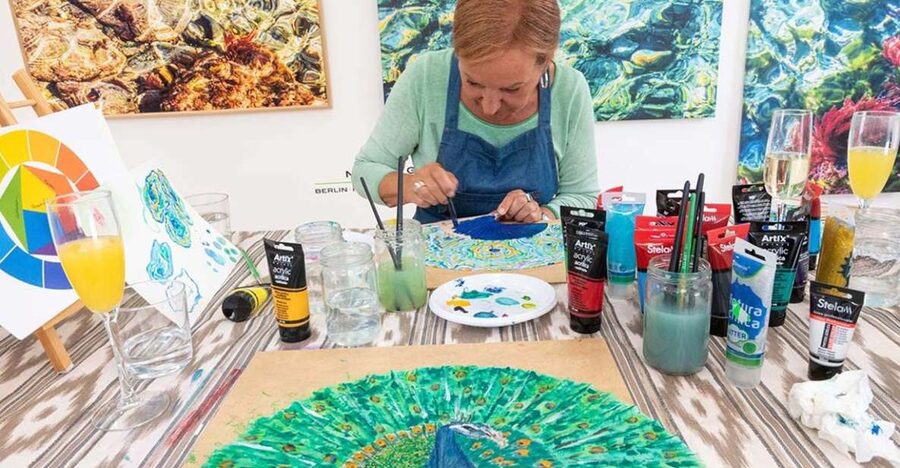 Mallorca/Porto Cristo: Design your own Spanish hand fan - What the three-hour session is likely to feel like