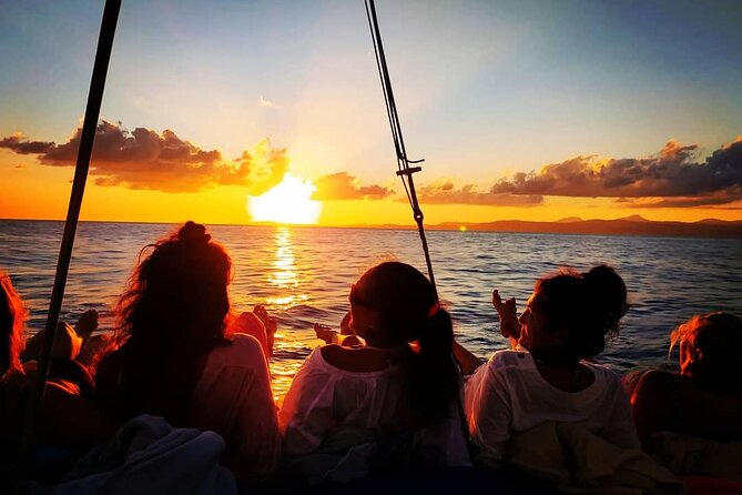 Mallorca Sailing Adventure with Snorkeling, Snacks & Drinks - Who should book this sailing trip